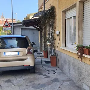 Le Di Sabrina Con Bagno In Maison d'hôtes Sarzana